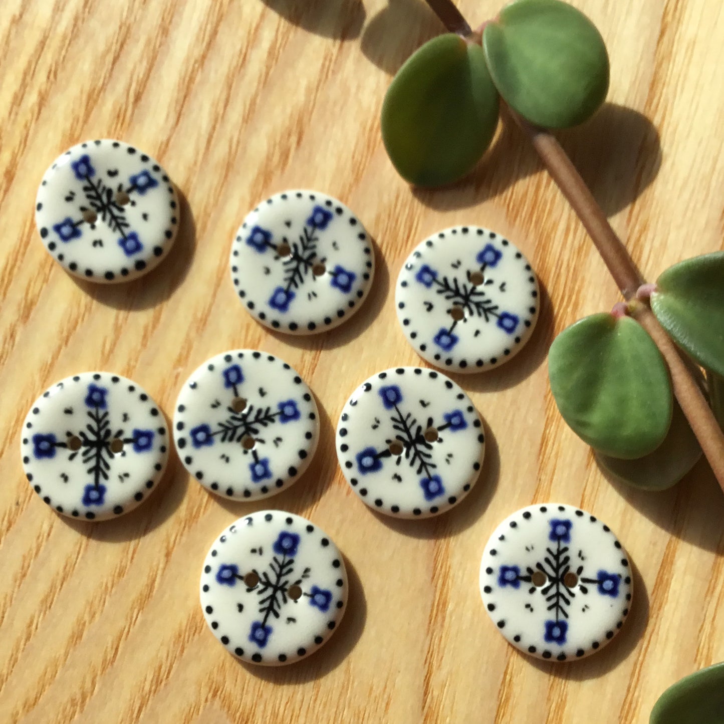 ‘Nordic Garden’ Porcelain Button 7/8”