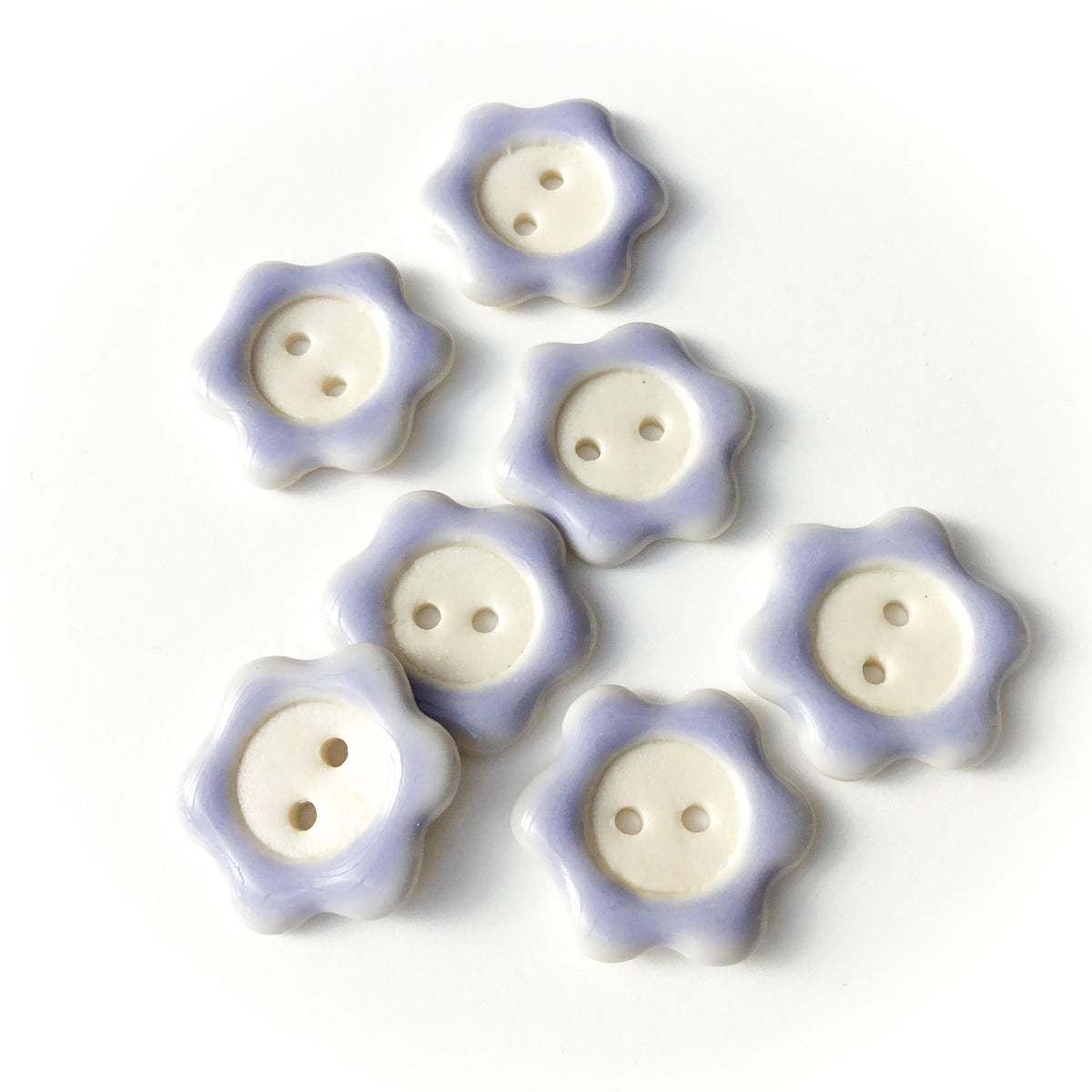 LOOPSIE DAISY Porcelain Button 7/8”