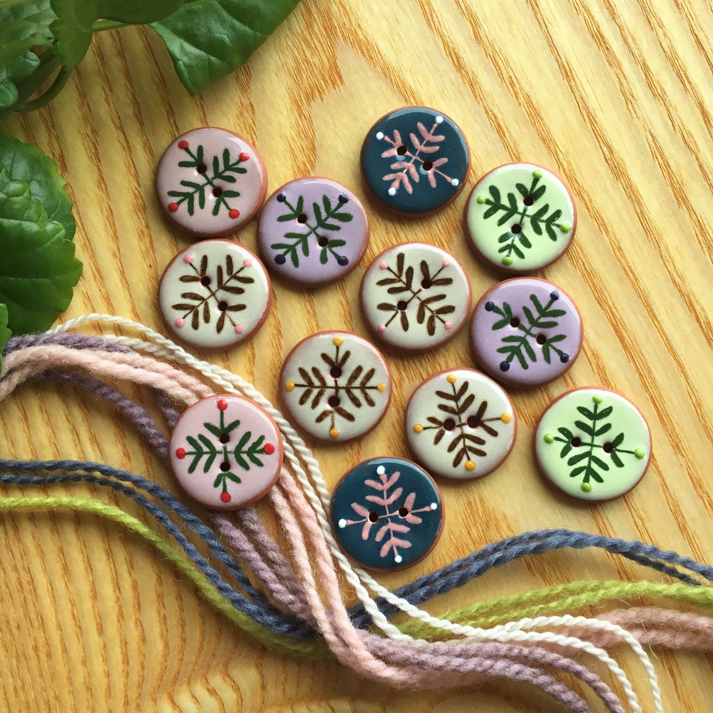 ‘Bud & Vine’ Ceramic Button  7/8"