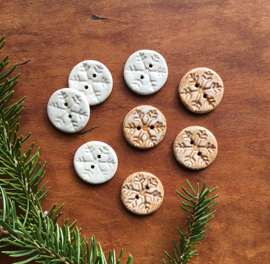 Stoneware Snowflake Button  15/16"