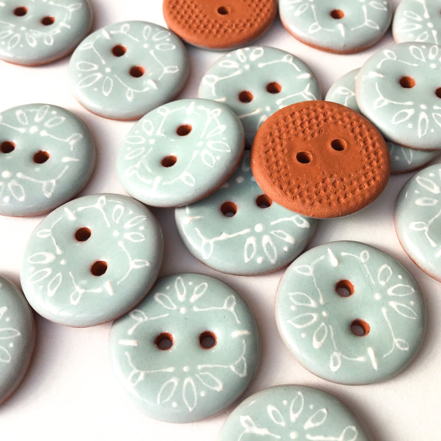 Victorian Lace Button  3/4"
