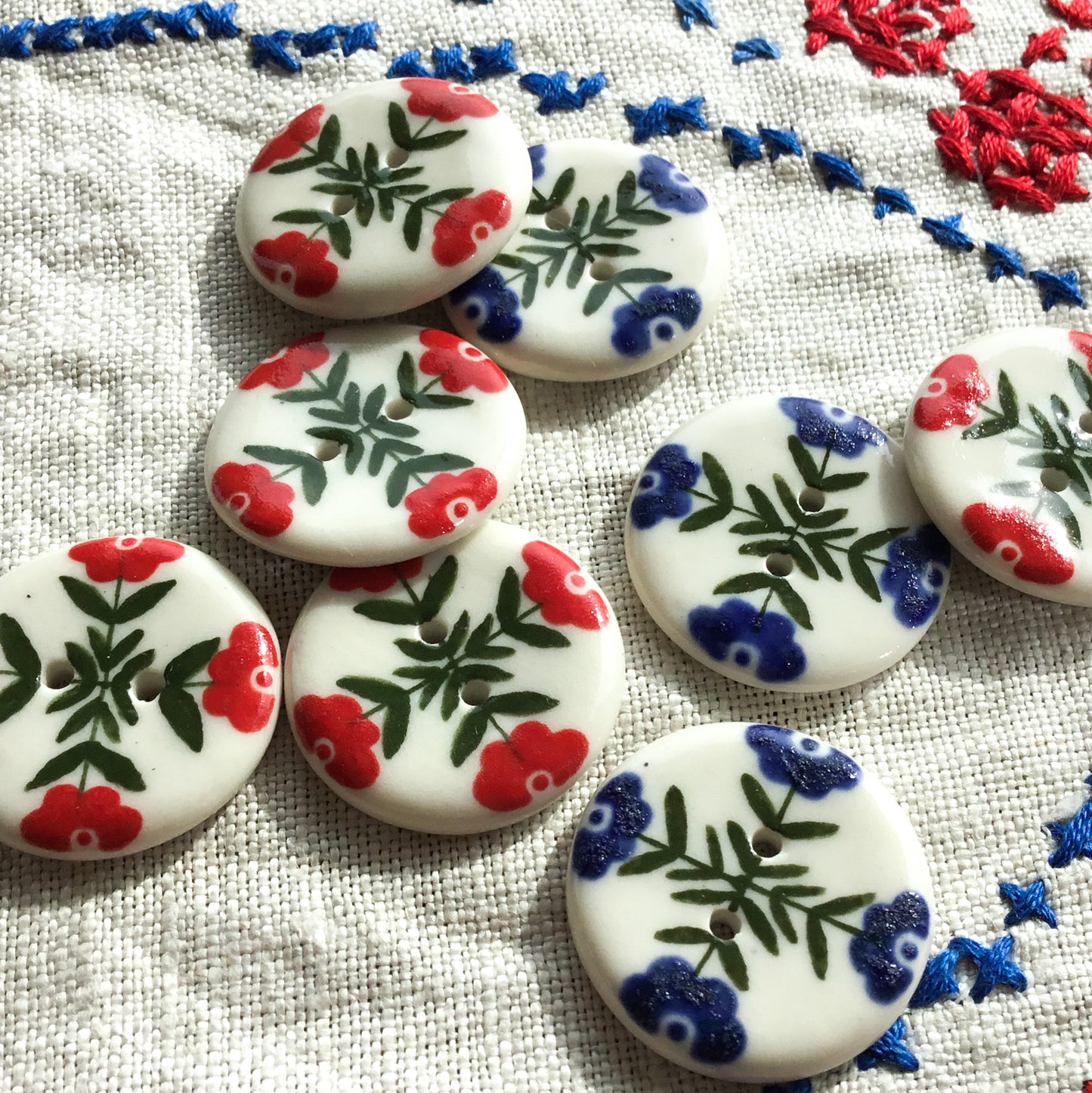 'Crossed Folk Flowers' Blue & Red Porcelain Buttons 1”