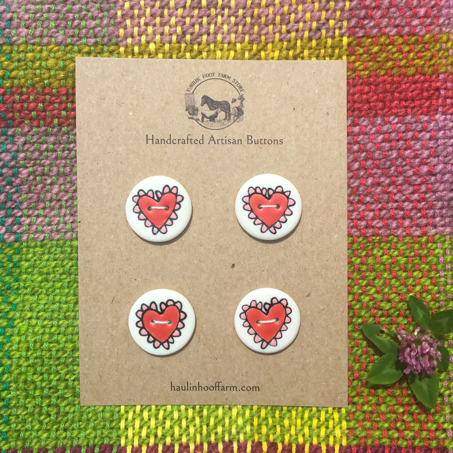 Scalloped Hearts Porcelain Button Set - Red & Pink - 1”