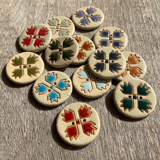 Stoneware Bear Paw Quilt Block Button  1-1/16”