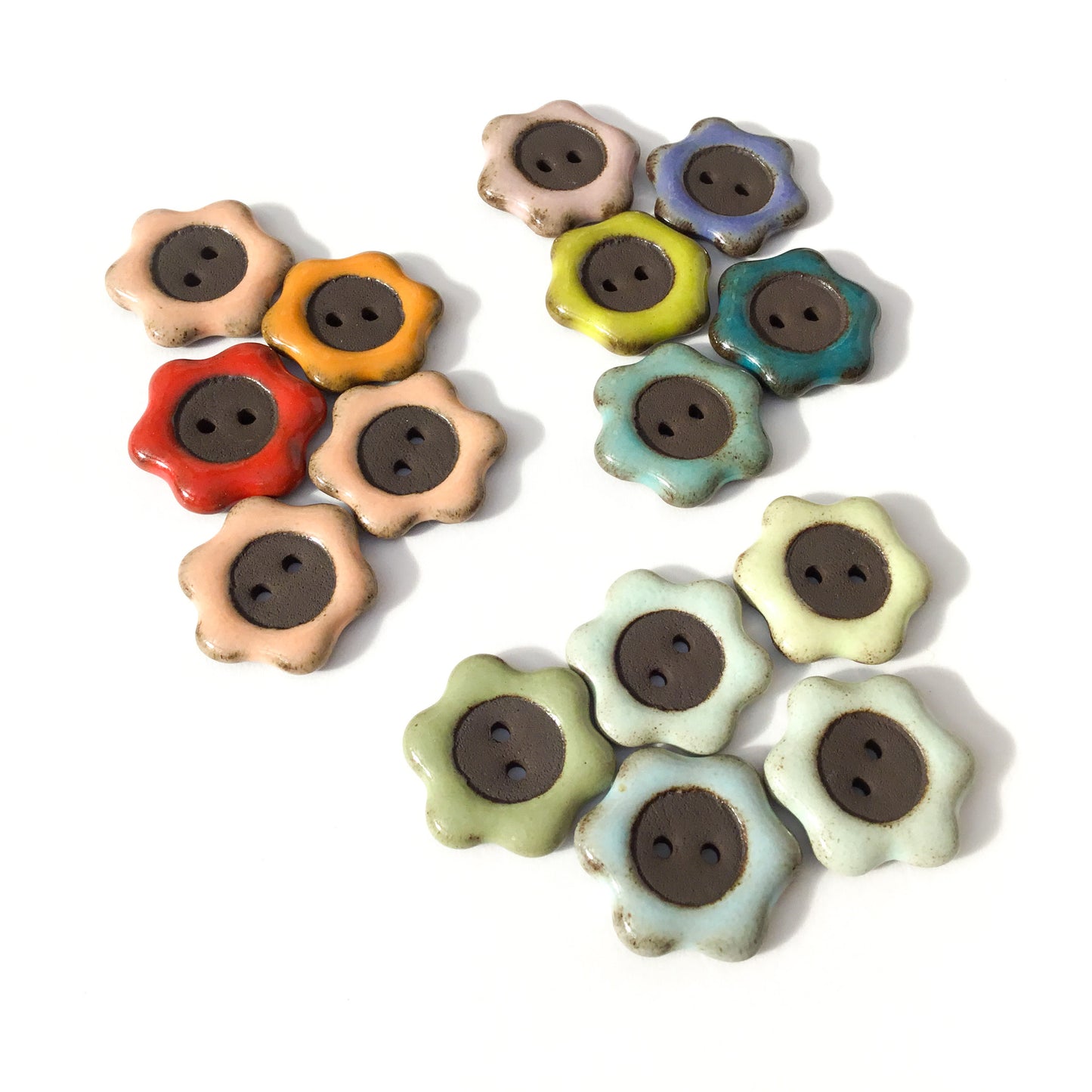 LOOPSIE DAISY Black Clay Button - Sets of 5 -  7/8”