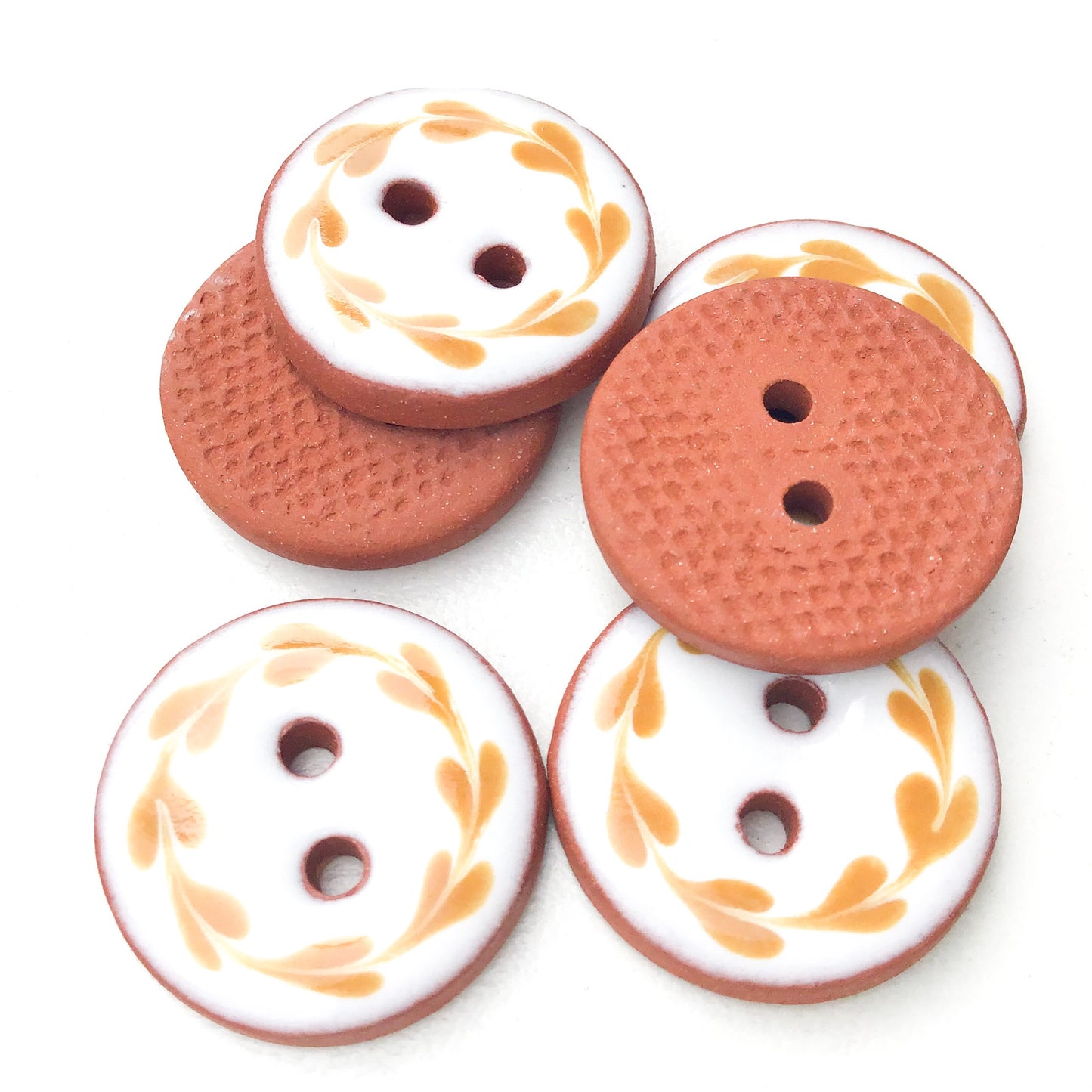 White & Caramel Brown Floral Wreath Button 3/4"